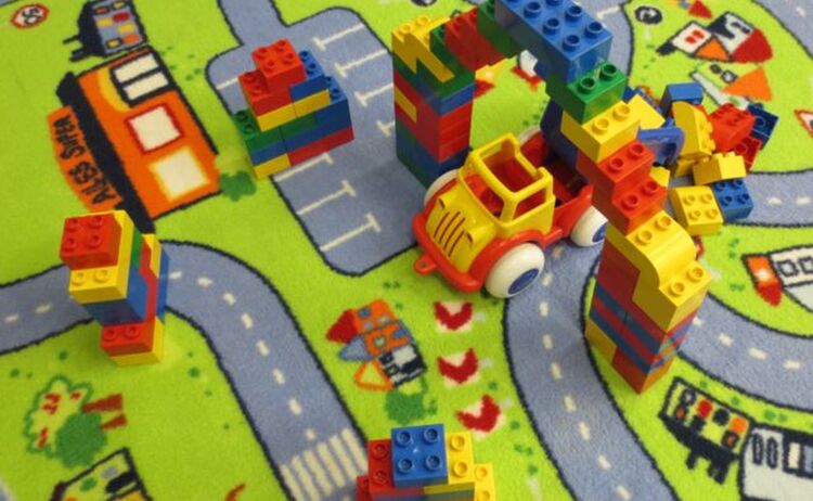 Bauprojekt einer Lego-Duplo-Bau- und Spielestunde für Kindergartenkinder: Zum Vergrößern auf Bild klicken