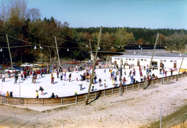 Farbfotografie, Eisstadion Waldkraiburg, um 1972