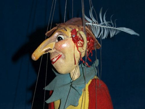 Eine Handpuppe aus dem Puppentheater