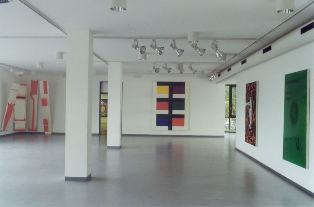 Blick in den Ausstellungsraum der Ausstellung Die Sammlung als Bild von Kugelkopf
