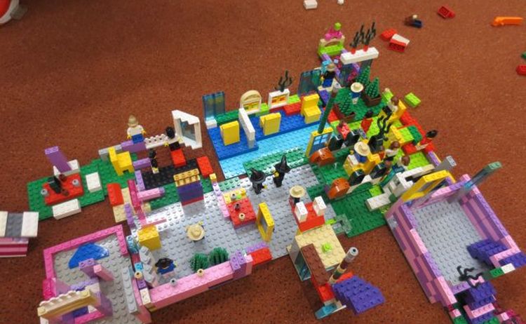 Lego Spielestunde