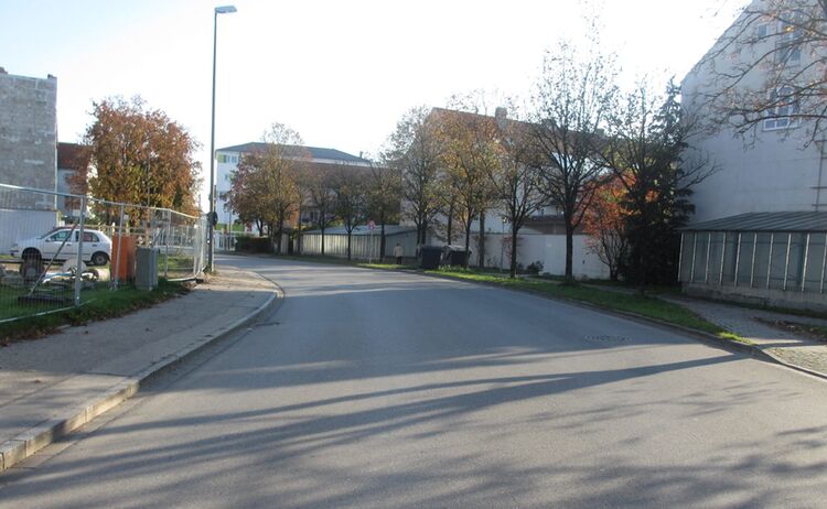 Sperrung Egerländer Straße für Bebauung Iserring